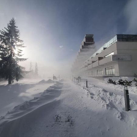 Apartman Ve Vysokych Tatrach Štrbské Pleso Exterior foto