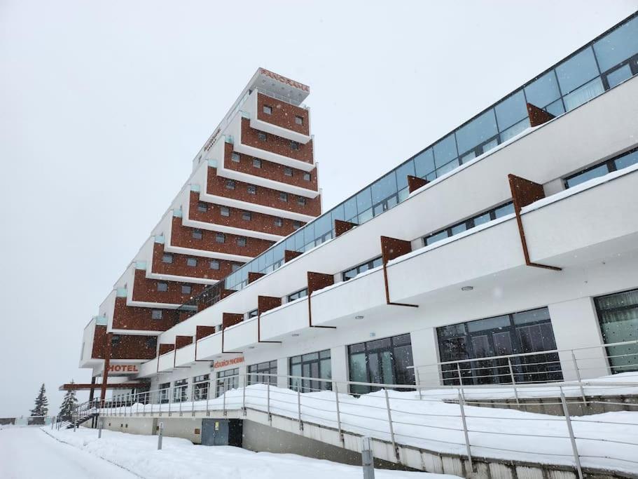 Apartman Ve Vysokych Tatrach Štrbské Pleso Exterior foto